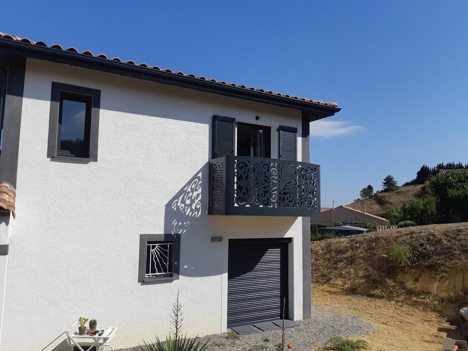 Clôture séparation voisinage brise-vue métal