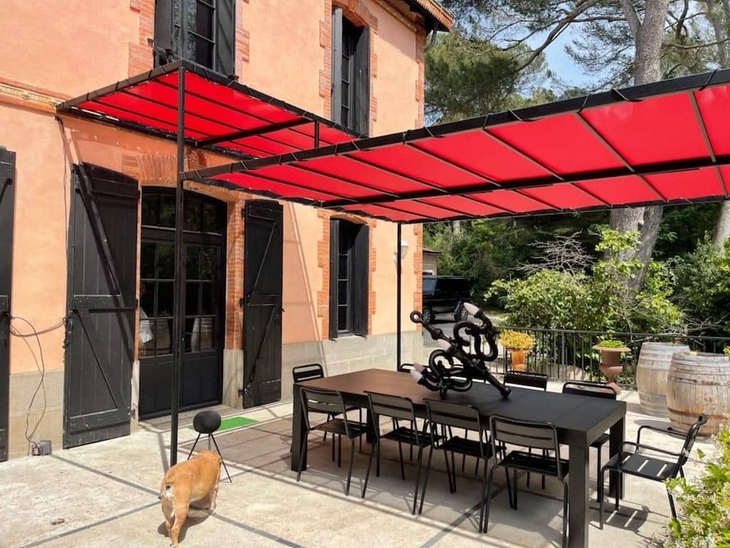 Abri voiture carport structure métallique robuste