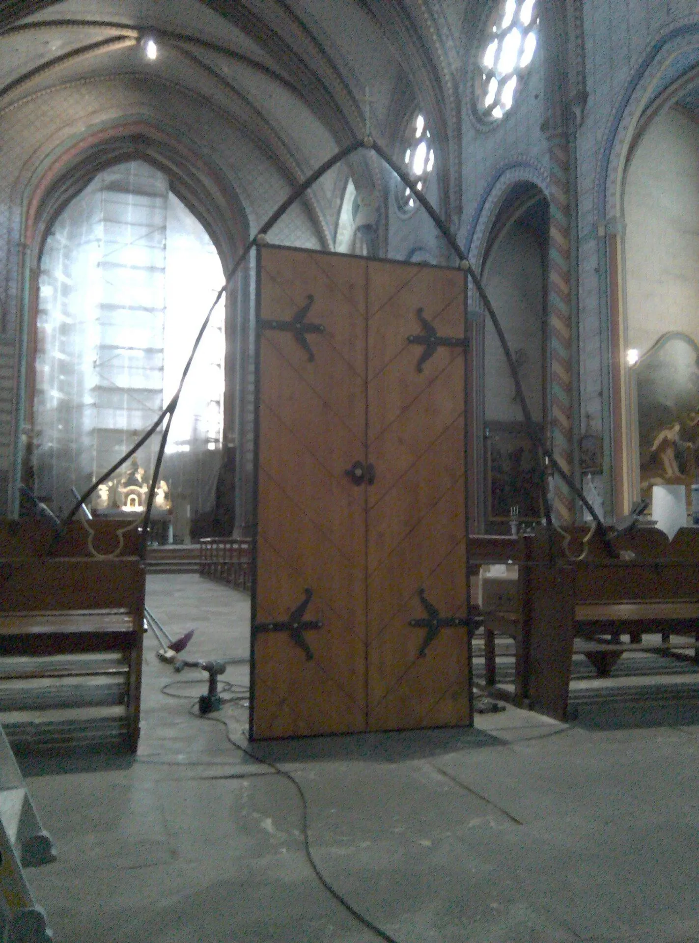 Portail battant 2 vantaux en acier style traditionnel Limoux