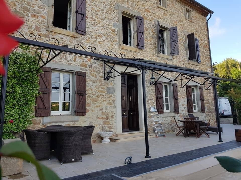 Pergola sur mesure par Forge del Castillo